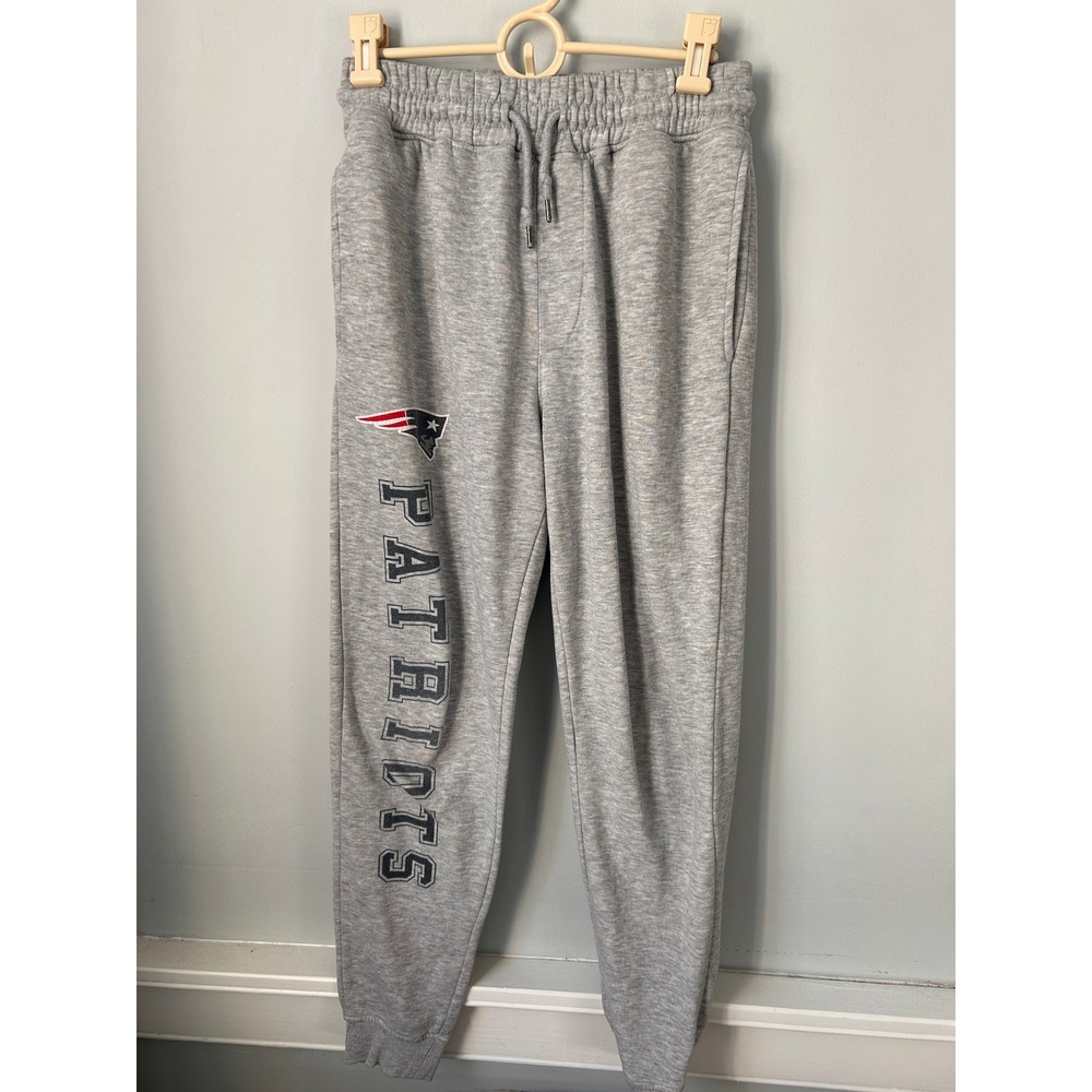 NFL Team Apparel New England Patriots Joggers Heather Gray Small Sweatpants